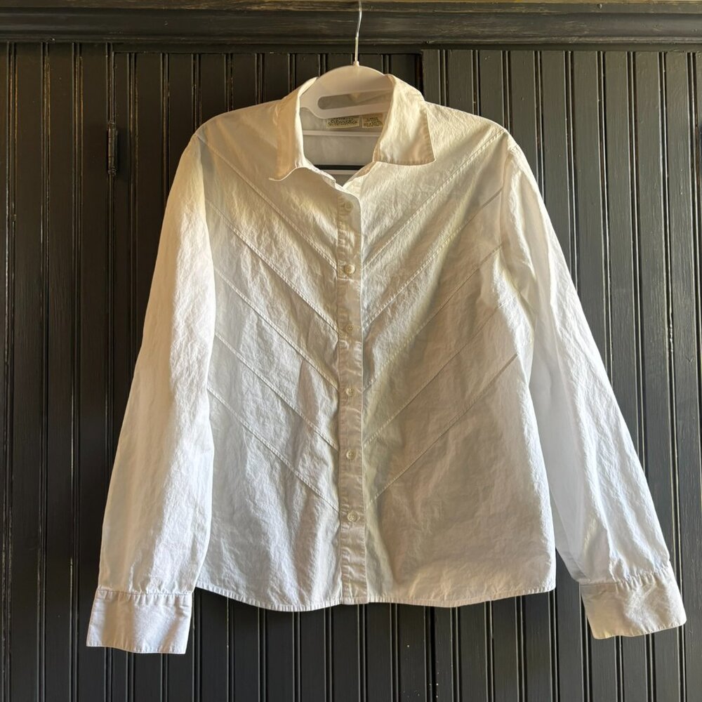 St. John's Bay White 100% Cotton Large Button-Down Shirt
